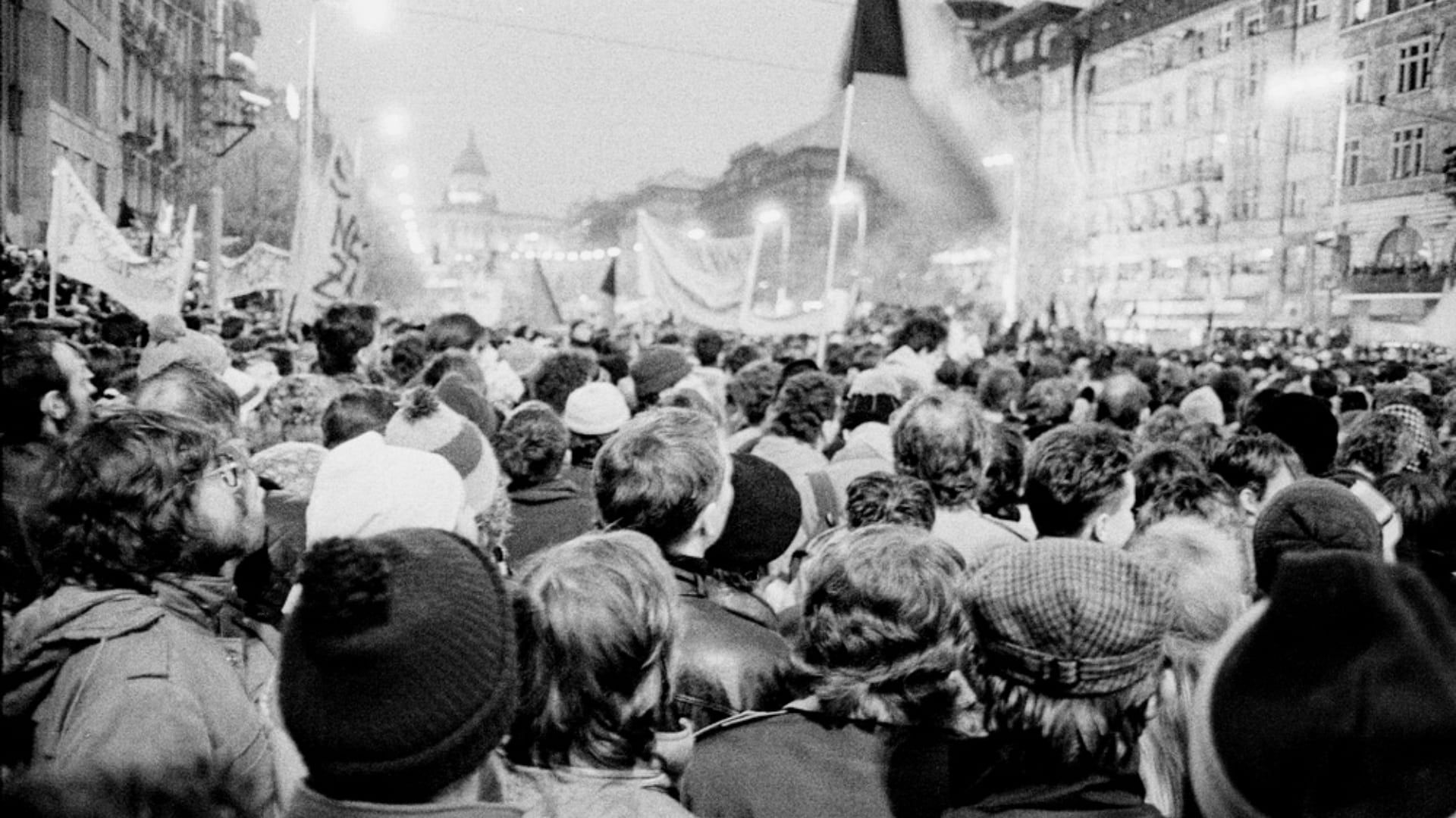 nezna-revolucia-vaclavske-namestie